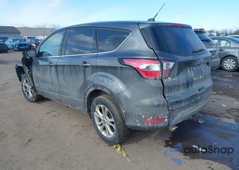 2017 Ford Escape Se z USA, uszkodzony, nr VIN 1FMCU0GD2HUC90977